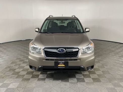 Used 2015 Subaru Forester 2.5i Premium w/ All-Weather Package AWD/4WD image 18