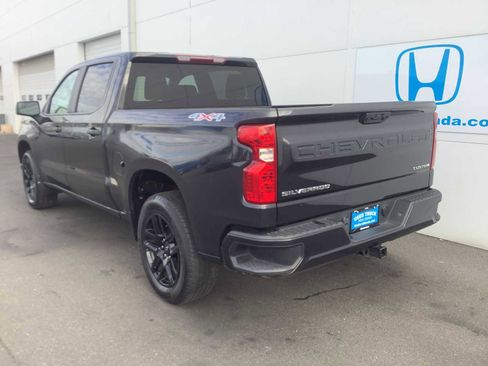 Used 2022 Chevrolet Silverado 1500 Custom image 4