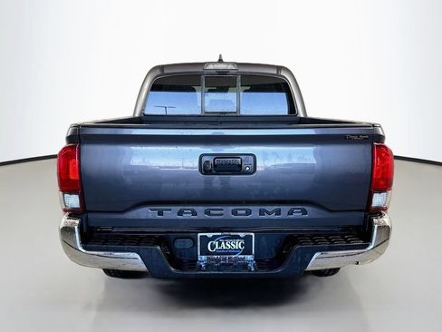 Used 2021 Toyota Tacoma SR5 w/ SR5 Appearance Package (SM) RWD image 6