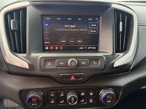 Used 2021 GMC Terrain SLE w/ Driver Convenience Package FWD image 28