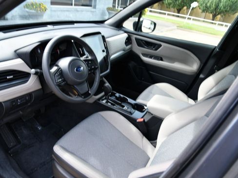 Used 2026 Subaru Forester Premium AWD/4WD image 19