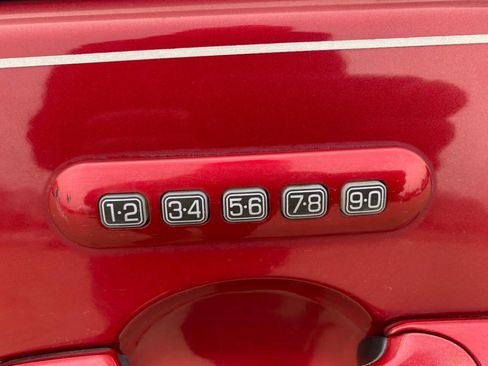 Used 2012 Ford Fusion SEL image 10