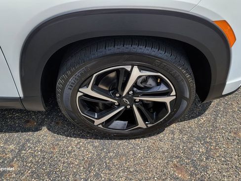 Used 2021 Chevrolet TrailBlazer RS w/ Convenience Package FWD image 15