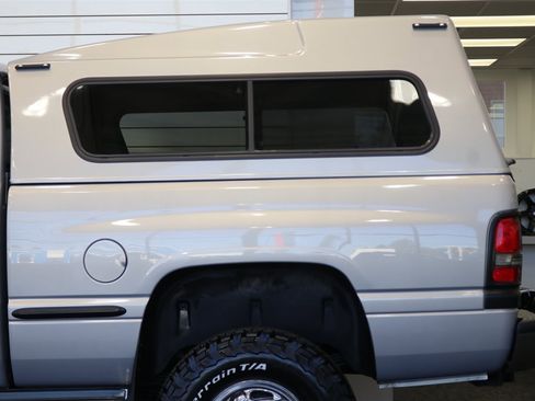 Used 1998 Dodge Ram 2500 Truck 4x4 Quad Cab image 52