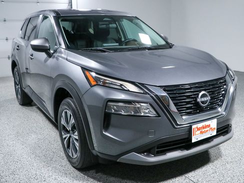 Used 2023 Nissan Rogue SV FWD image 5