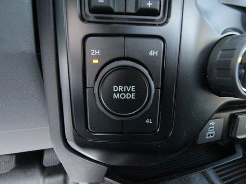 Used 2024 Ford F550 4x4 Regular Cab Super Duty image 21