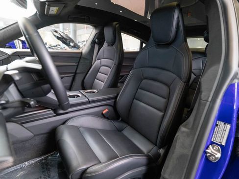 Used 2025 Porsche Taycan Turbo AWD/4WD image 5