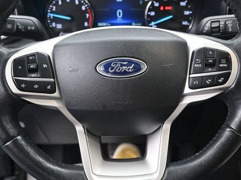 Certified 2023 Ford Explorer XLT w/ Equipment Group 202A AWD/4WD image 10