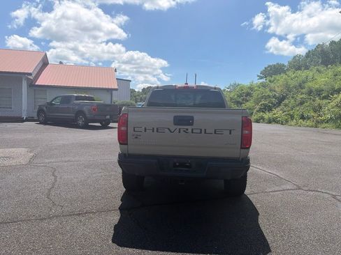 Used 2022 Chevrolet Colorado ZR2 AWD/4WD image 8