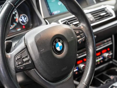 Used 2017 BMW 535i Gran Turismo RWD image 20