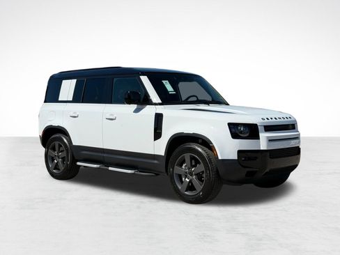 Used 2026 Land Rover Defender 110 S AWD/4WD image 7