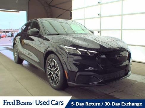 Used 2025 Ford Mustang Mach-E Premium AWD/4WD image 1