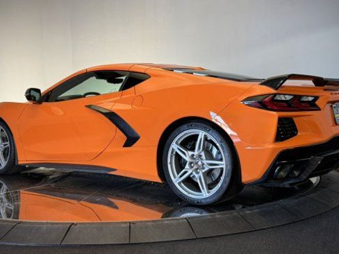 Used 2024 Chevrolet Corvette Stingray Premium Cpe w/ Z51 Performance Package RWD image 20