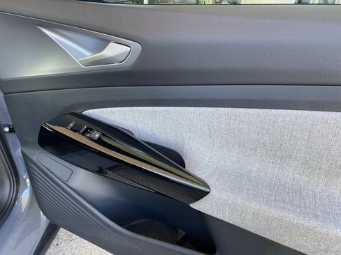 New 2026 Volkswagen ID.4 Pro AWD/4WD image 35