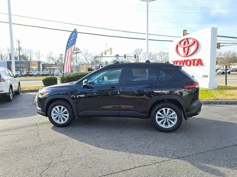 New 2026 Toyota Corolla Cross LE image 9