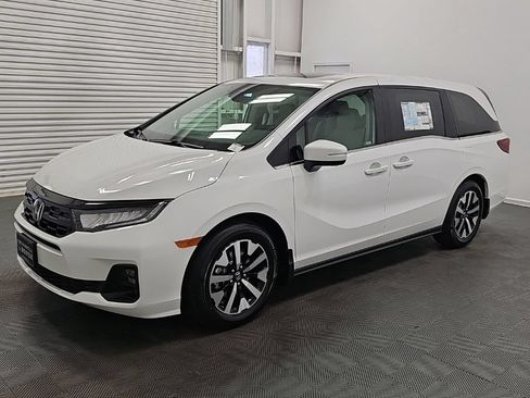 New 2026 Honda Odyssey EX-L image 4