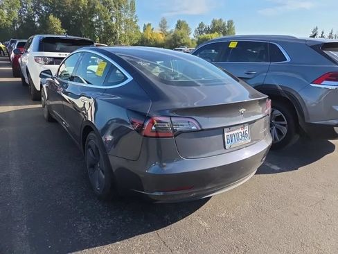 Used 2018 Tesla Model 3 Performance AWD/4WD image 2