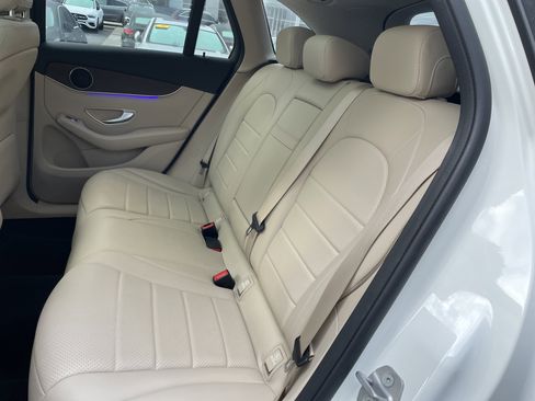 Certified 2021 Mercedes-Benz GLC 300 4MATIC image 42