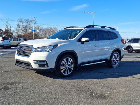 Used 2021 Subaru Ascent Limited w/ Technology Package image 3
