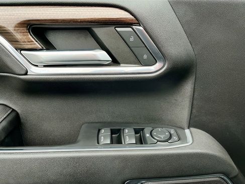 Used 2023 Chevrolet Silverado 1500 RST w/ Redline Edition image 17