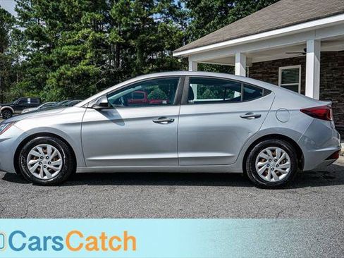 Used 2020 Hyundai Elantra SE w/ Cargo Package (C1) FWD image 8