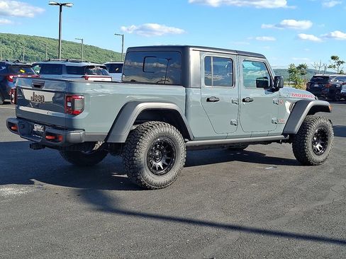 Used 2026 Jeep Gladiator Mojave AWD/4WD image 5