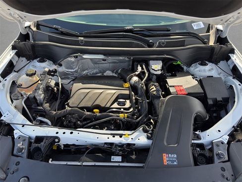 Used 2024 Chevrolet Trax RS w/ Driver Confidence Package image 21