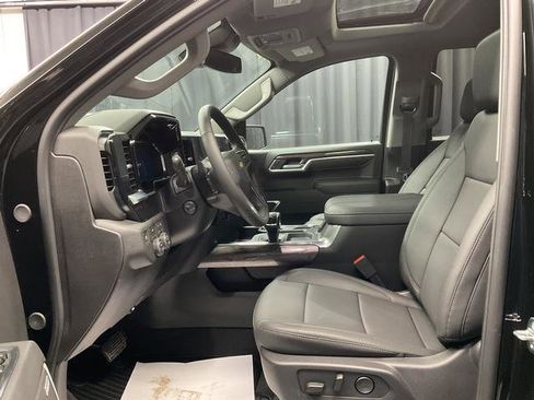 New 2026 Chevrolet Silverado 1500 LTZ w/ LTZ Premium Package image 6