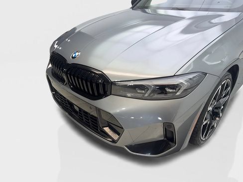 Used 2025 BMW 330i Sedan w/ M Sport Package RWD image 16