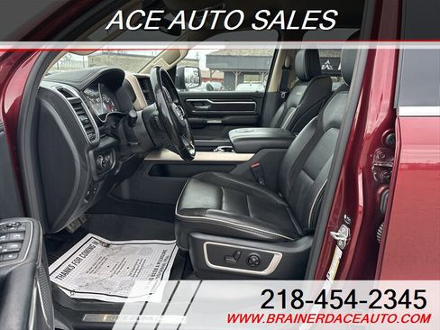 Used 2021 RAM 1500 Laramie image 9
