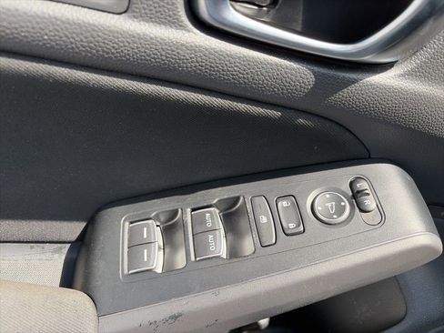 Used 2022 Honda Civic Sport image 14