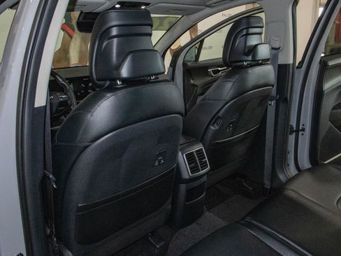 Used 2026 Kia Sportage EX w/ EX Panorama Roof Package FWD image 9
