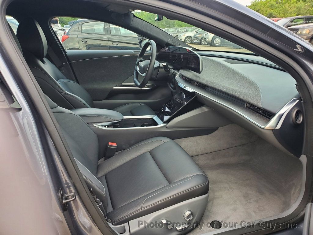 Used 2024 Lucid Air Pure RWD image 28