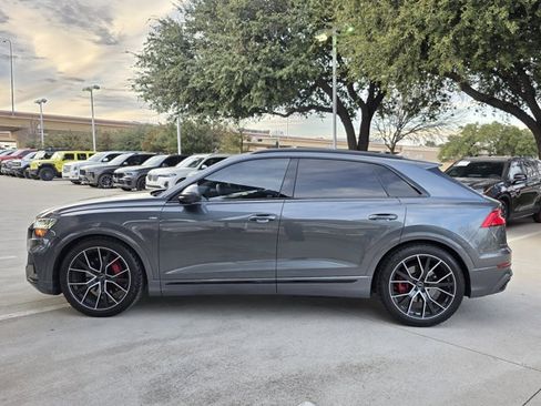 Used 2019 Audi Q8 Prestige image 8