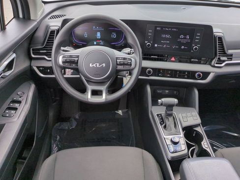 Certified 2025 Kia Sportage LX FWD image 16