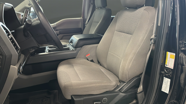 Used 2019 Ford F250 XLT w/ XLT Premium Package AWD/4WD image 9