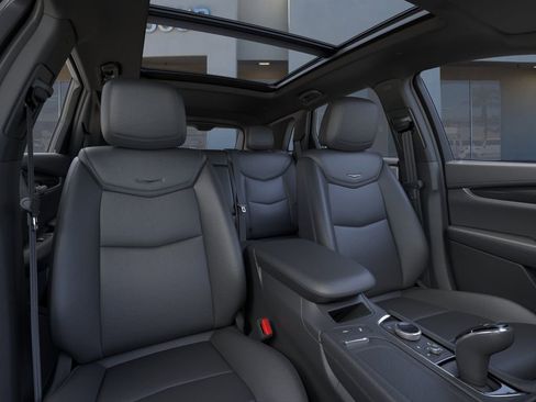 New 2025 Cadillac XT5 Sportv image 16