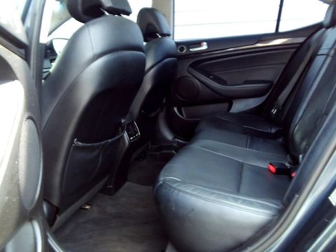 Used 2015 Kia Cadenza Premium FWD image 25