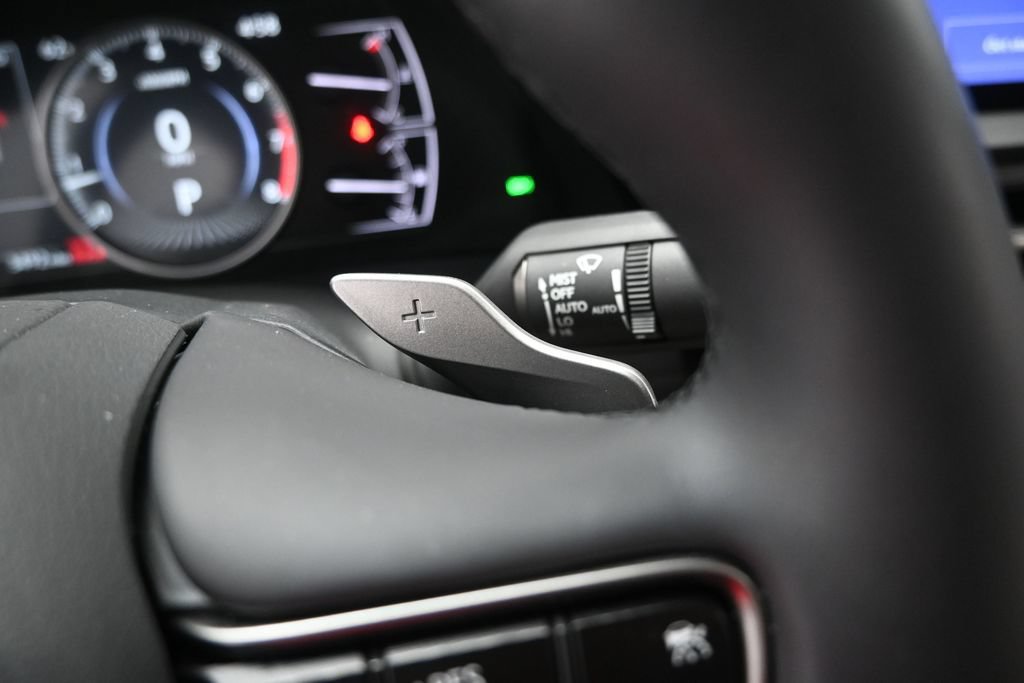 Used 2025 Lexus ES 350 w/ Premium Package FWD image 25