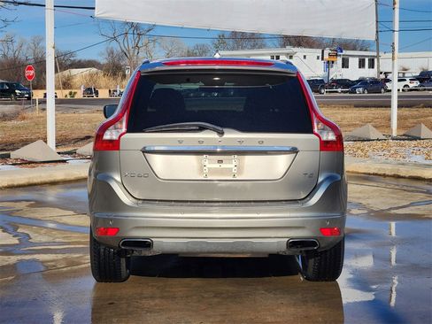 Used 2016 Volvo XC60 T5 Premier image 6