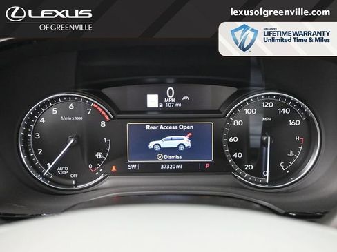 Used 2023 Cadillac XT6 Premium Luxury FWD image 12