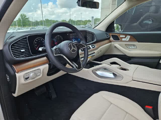 Used 2026 Mercedes-Benz GLE 350 4MATIC image 2