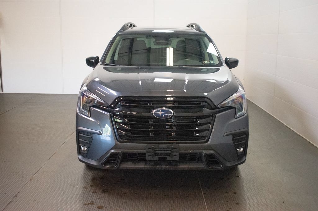 Used 2025 Subaru Ascent Onyx Edition AWD/4WD image 2