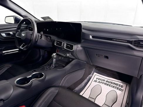 Used 2024 Ford Mustang GT Premium RWD image 31