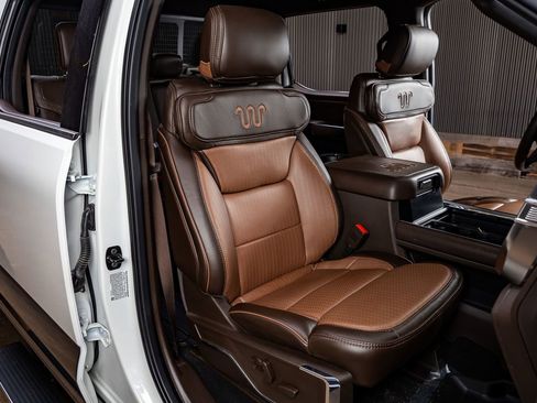 Used 2024 Ford F450 King Ranch w/ Camper Package image 31