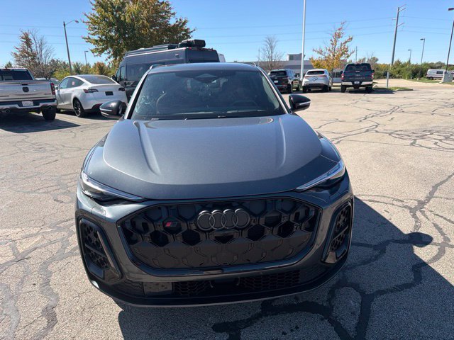 Used 2025 Audi SQ5 Prestige AWD/4WD image 4