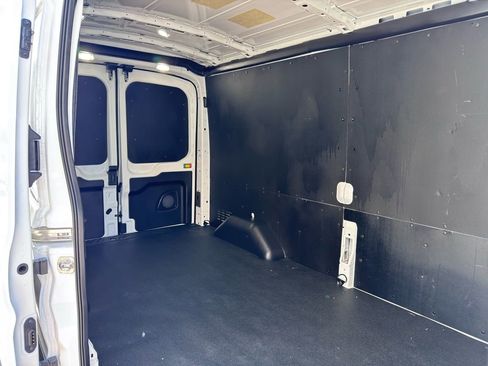Used 2025 Ford Transit 250 148 Medium Roof w/ Load Area Protection Package RWD image 33