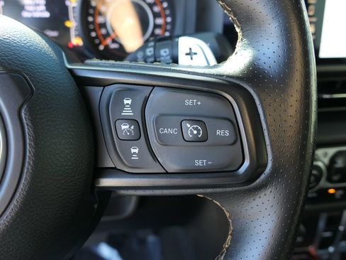 Used 2024 Jeep Wrangler Unlimited Rubicon 392 image 15