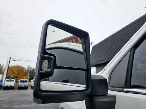 Used 2023 Chevrolet Silverado 3500 High Country AWD/4WD image 24