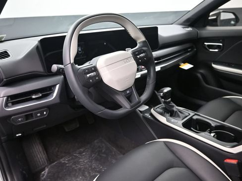 New 2026 Kia K4 EX FWD image 13